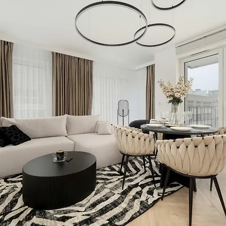 Near Centre Of With Ac And Parking By Renters Prestige Wroclaw